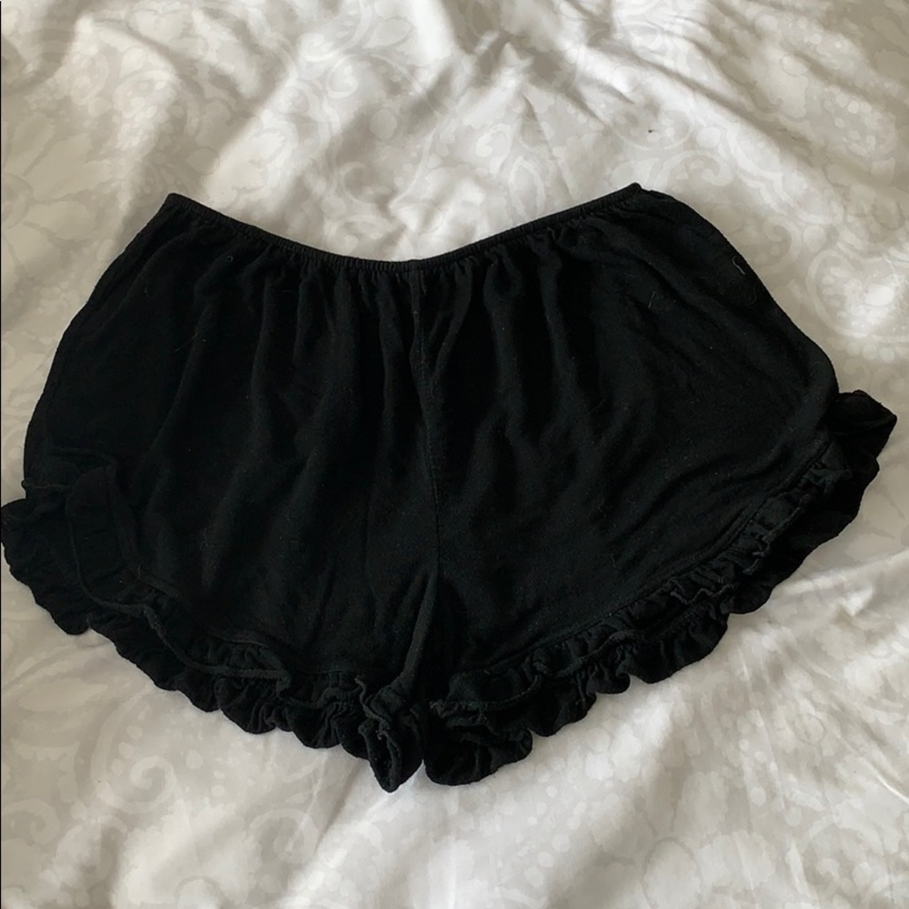 Brandy Melville loose pyjama shorts